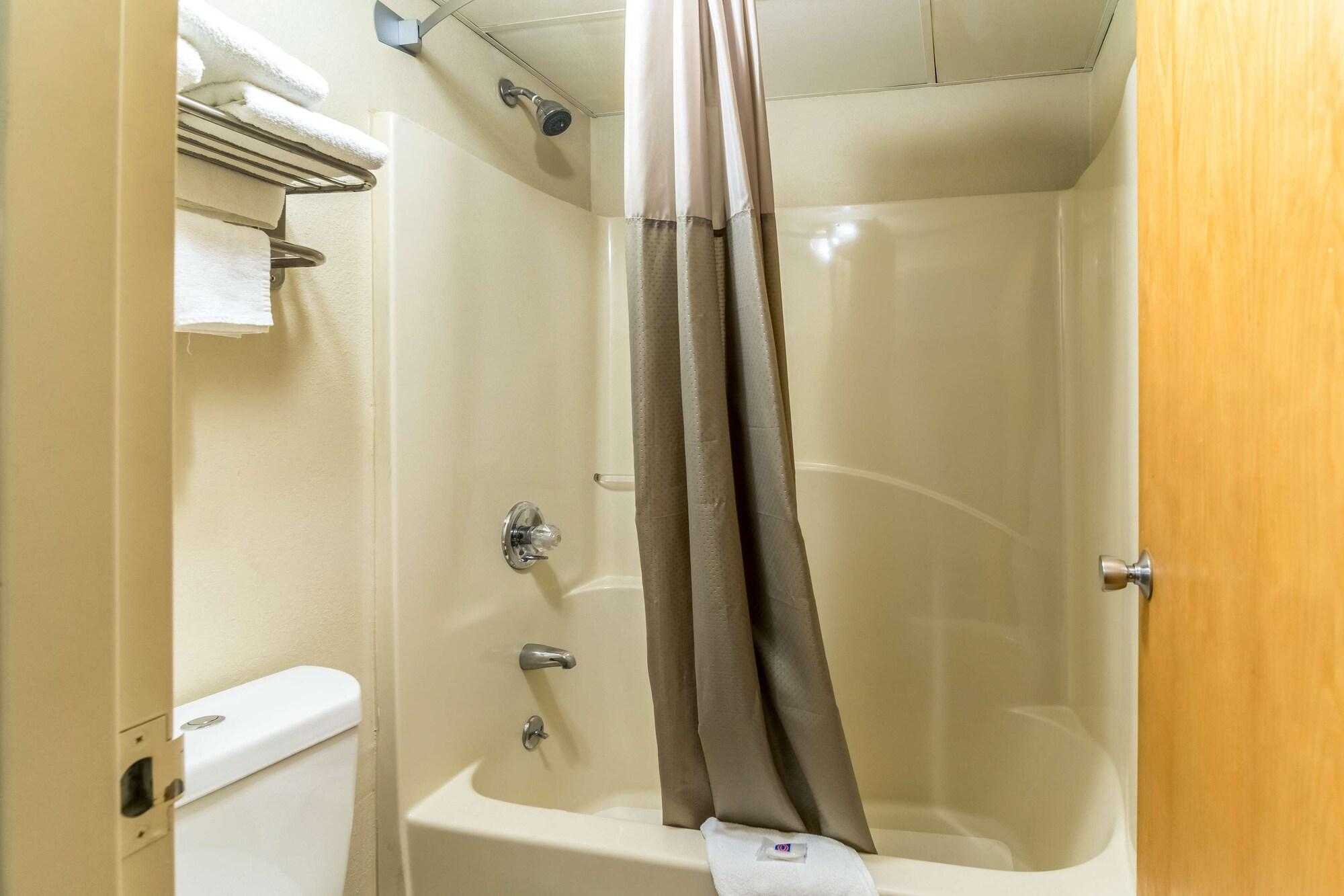 Motel 6-Kenly, Nc Екстер'єр фото