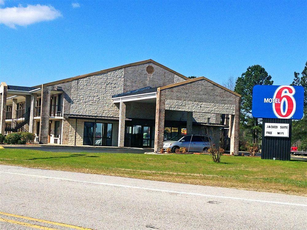 Motel 6-Kenly, Nc Екстер'єр фото