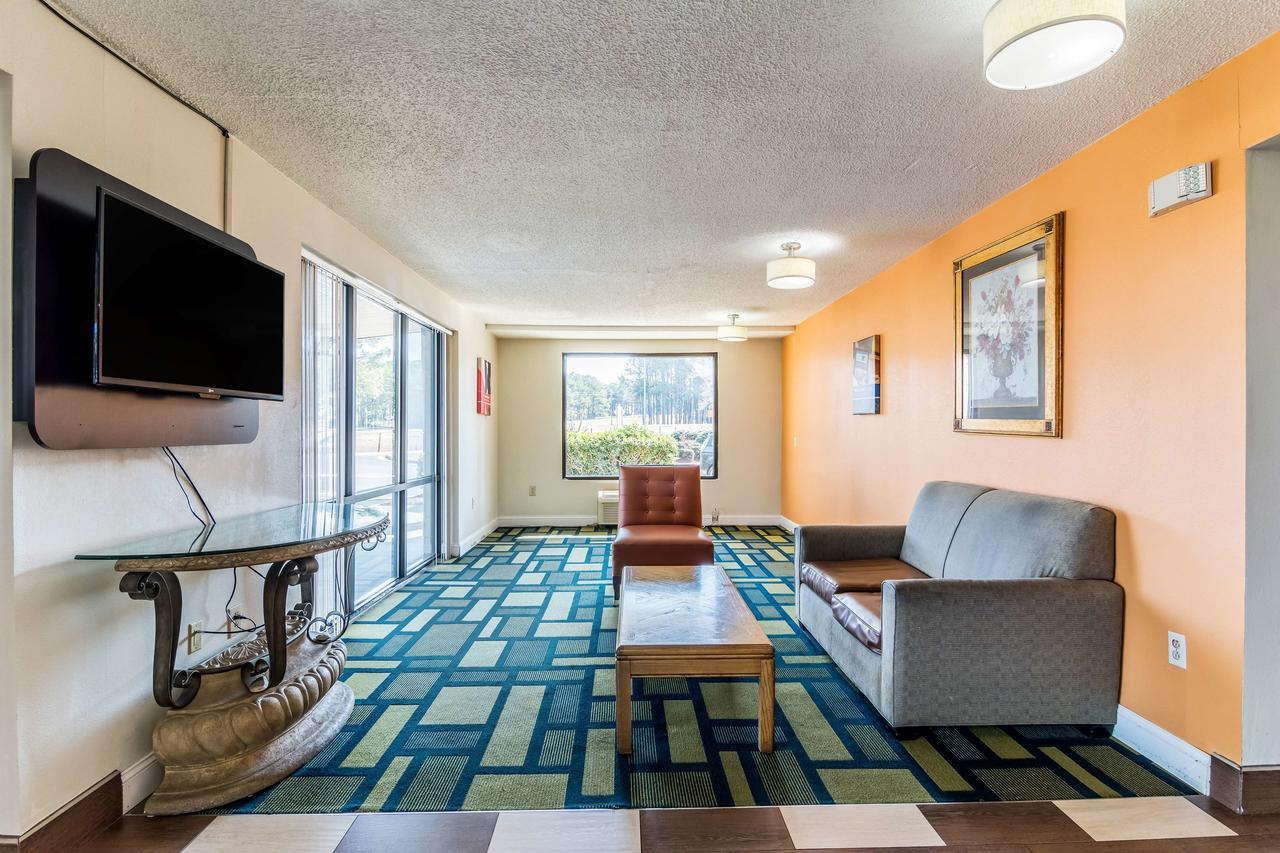 Motel 6-Kenly, Nc Екстер'єр фото