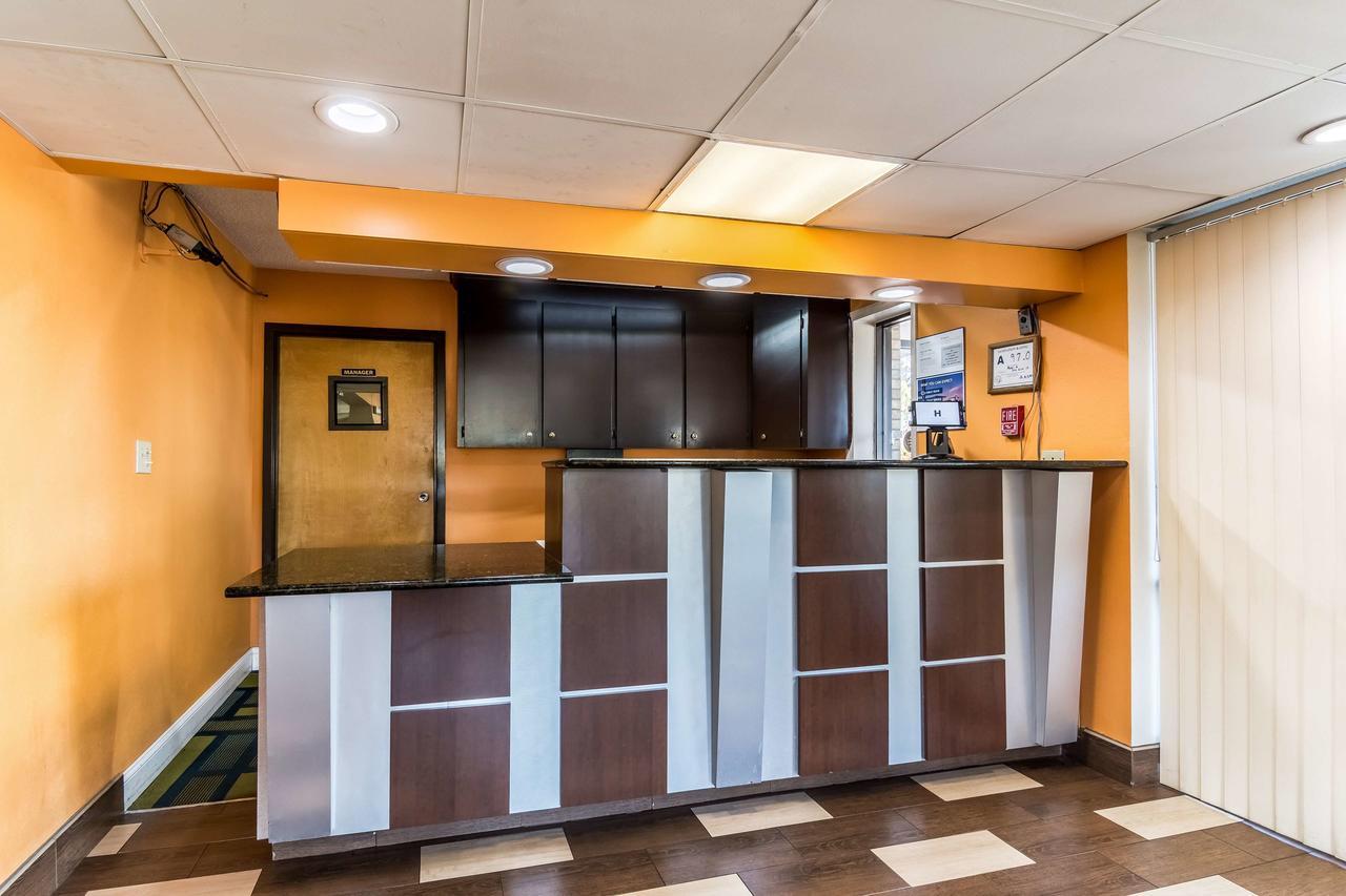 Motel 6-Kenly, Nc Екстер'єр фото
