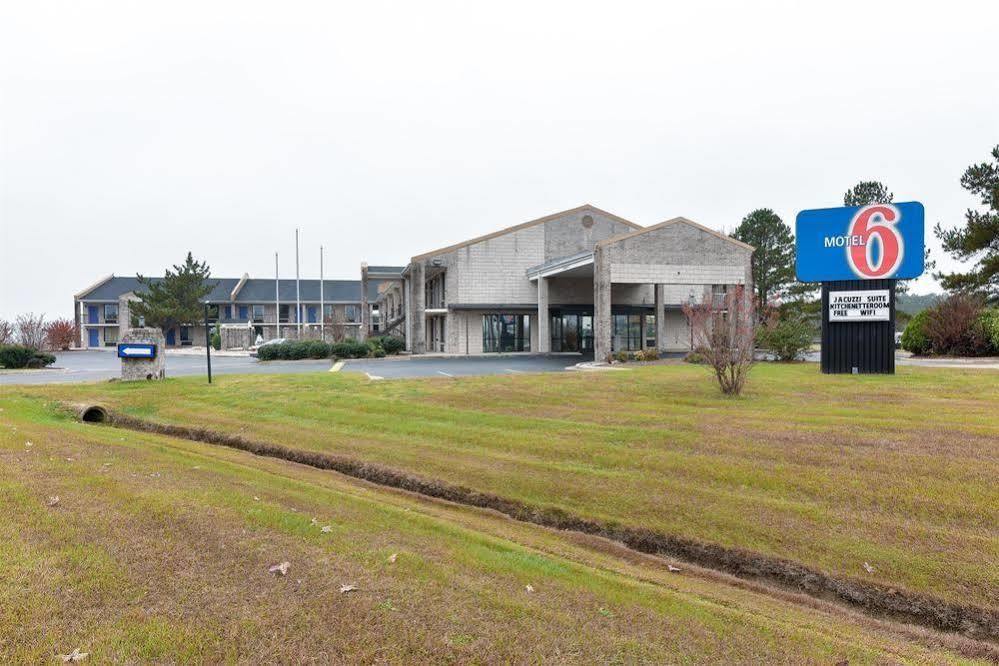 Motel 6-Kenly, Nc Екстер'єр фото