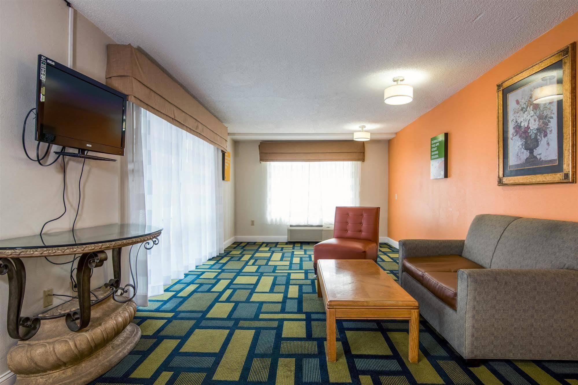 Motel 6-Kenly, Nc Екстер'єр фото