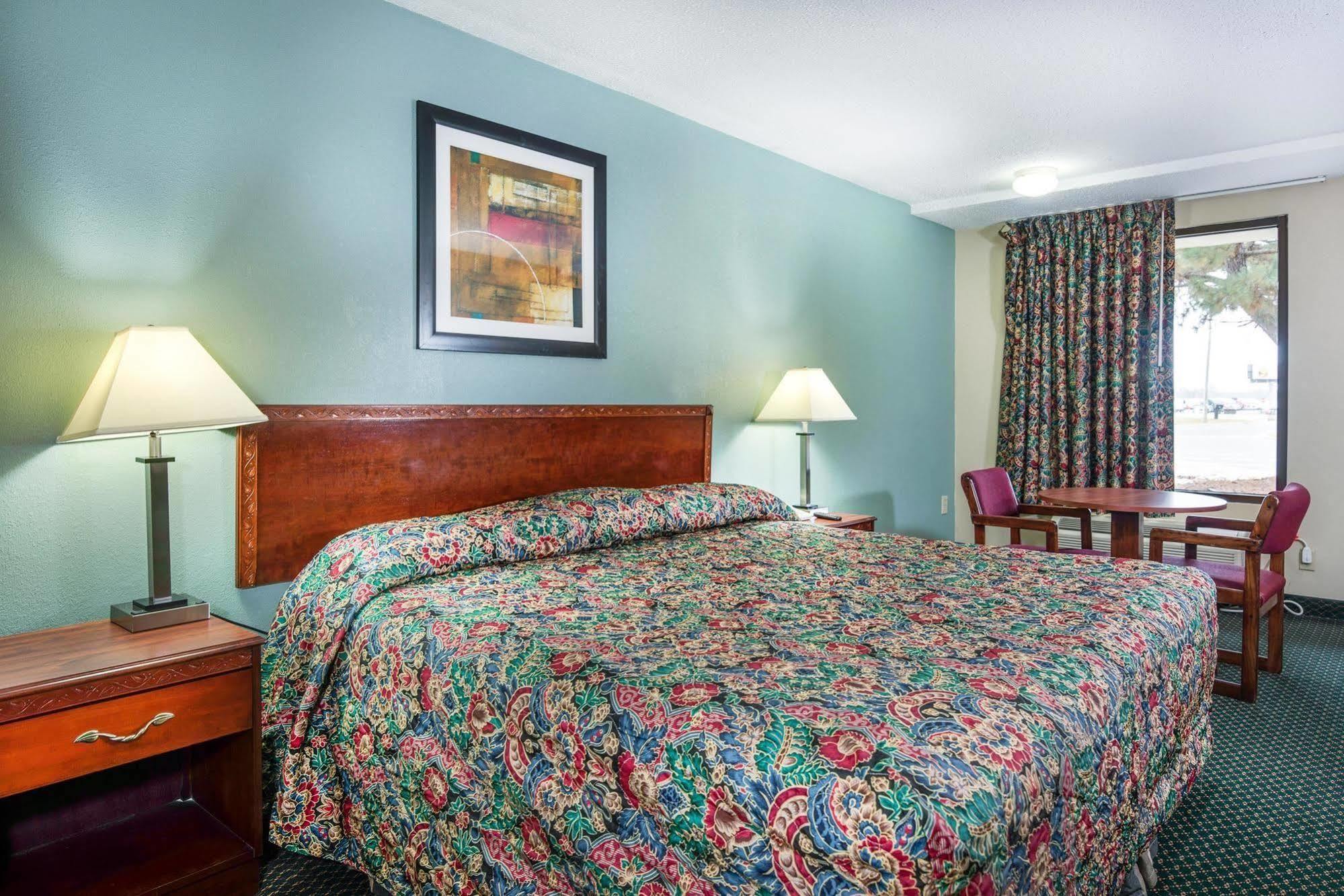 Motel 6-Kenly, Nc Екстер'єр фото