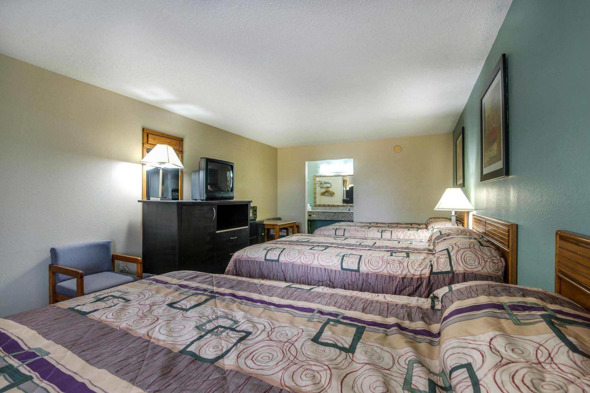 Motel 6-Kenly, Nc Екстер'єр фото